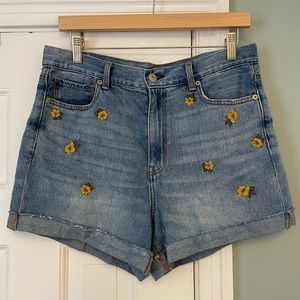 American Eagle embroidered flower printed mom shorts size 10